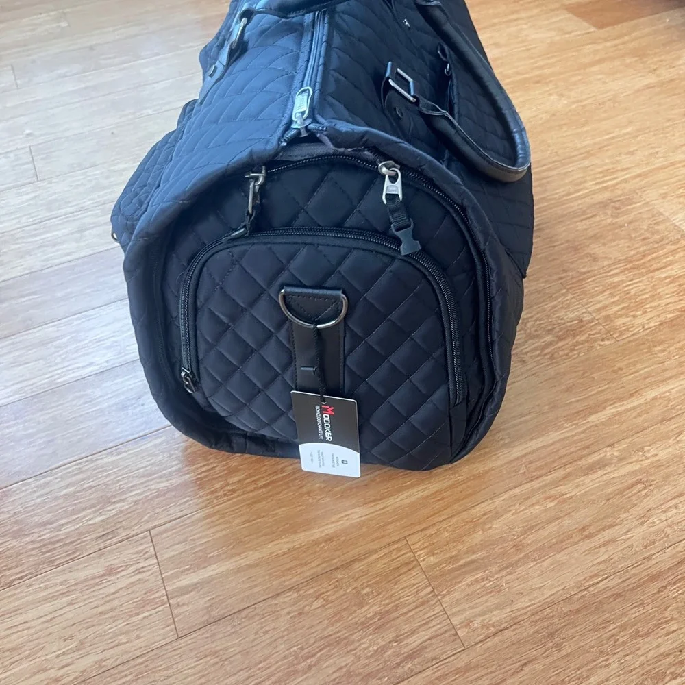 Modoker Convertible Garment Garment to Duffle Bag Quilted Black Travel Luggage